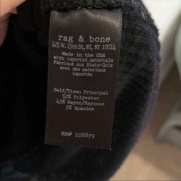 Rag & Bone top with cut out back, size S! - Picture 6 of 6